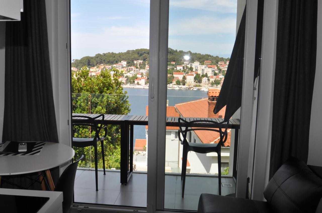 Design Apartments 3&4 Mali Lošinj Exteriör bild