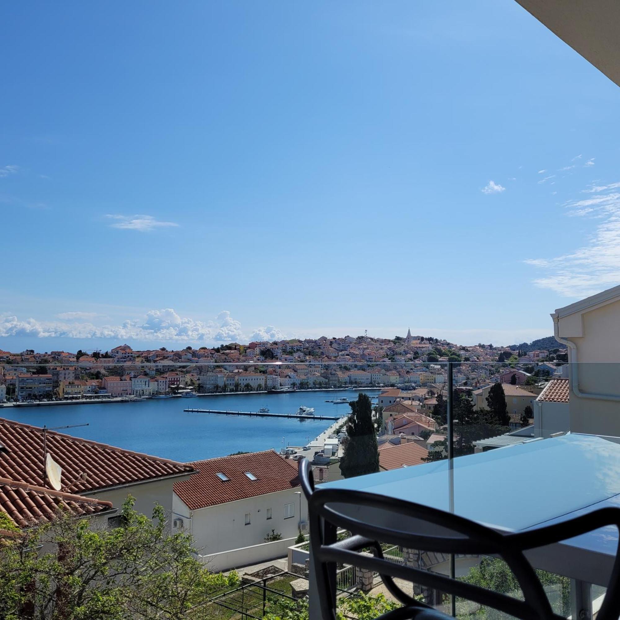Design Apartments 3&4 Mali Lošinj Exteriör bild