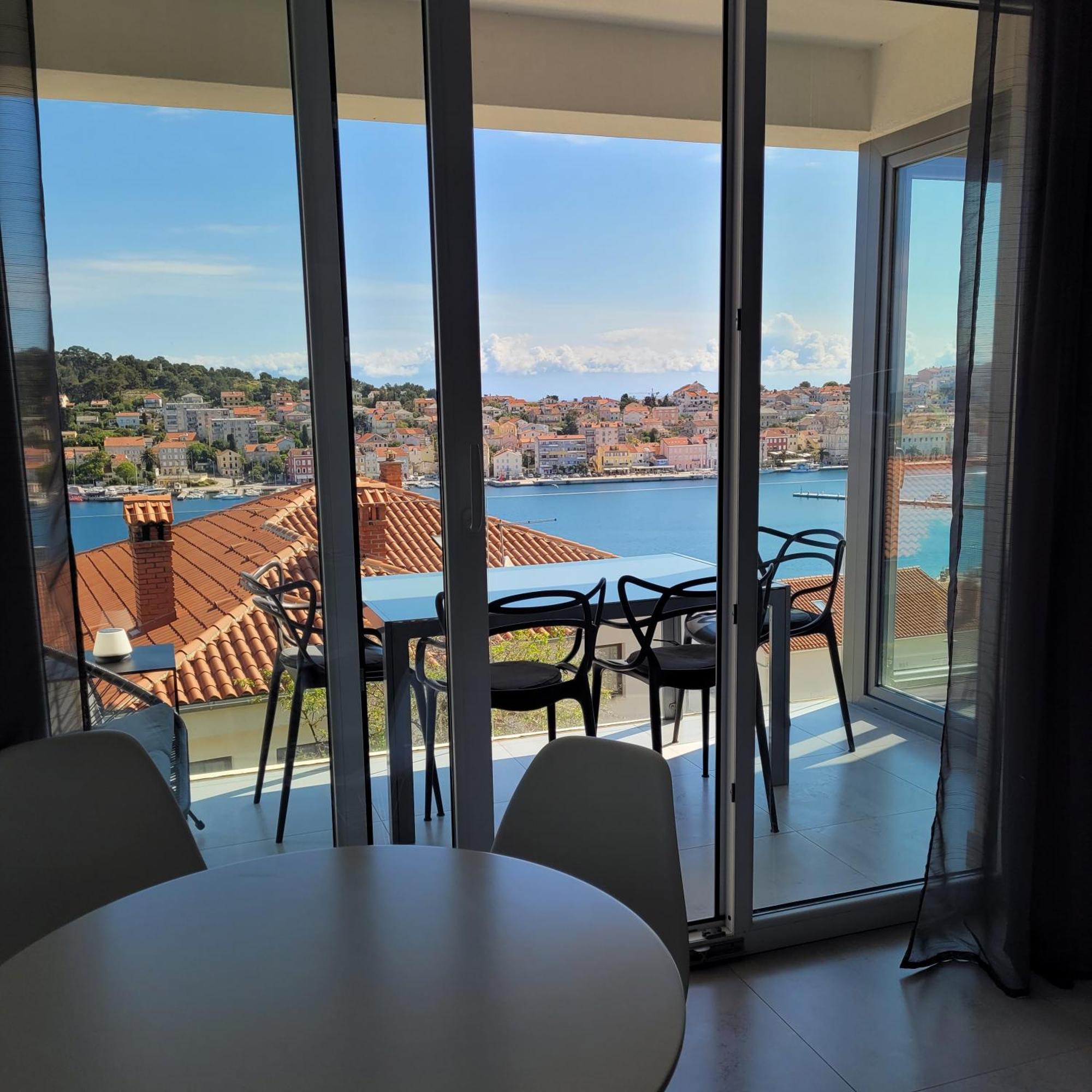 Design Apartments 3&4 Mali Lošinj Exteriör bild