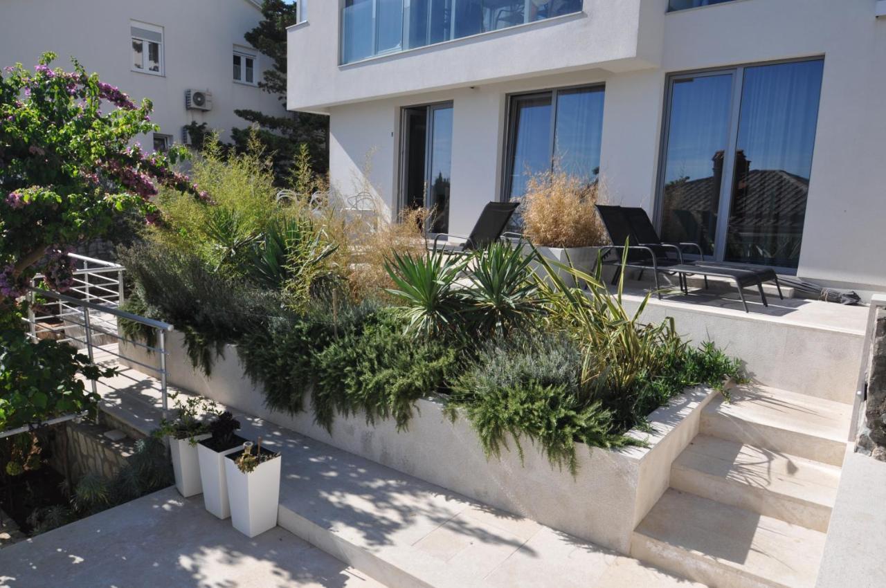 Design Apartments 3&4 Mali Lošinj Exteriör bild